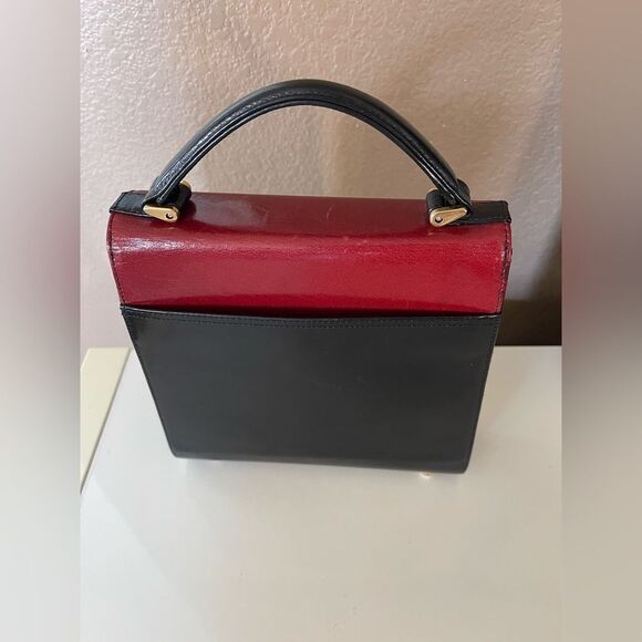 Vintage kamerel New York red and black purse with gold hardware - Picture 3 of 7